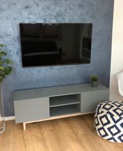 Sanierung einer 2-Zimmer Wohnung in Stuttgart mit Blick auf die TV Wand