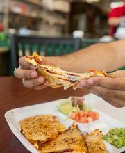 Taqueria El Arquito image 3