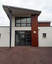 Amigon Damien image 13