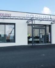 Podium by CC image 1