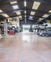 Garage De L'Usine image 12