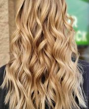 Fantastic Sams Cut & Color image 8