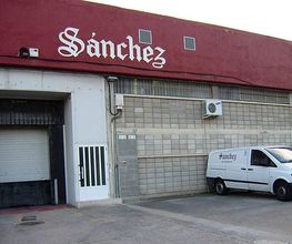 fachadajamonessanchez_v2.jpg