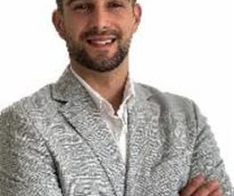 DEVK Versicherungen: Leon Meyke Bild 1