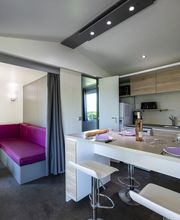 Camping Le Mas de Chavetourte image 2