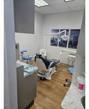 DentalWorks & Orthodontics Irving Park image 5
