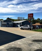 A and H Auto Body image 4