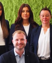 Das TEAM der AXA Versicherung Daniel Tenyer in Heidenheim