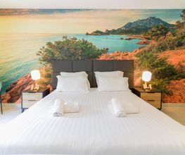 SELECT'soHOME image 3