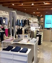 Calzedonia immagine 2