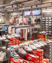 INTERSPORT Voswinkel Ettlinger Tor Bild 11