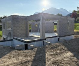 Poullilian Grimaud Construction image 2