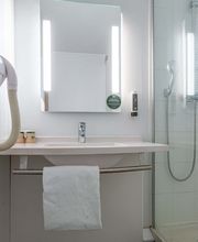 B&B HOTEL Chartres Centre Cathédrale image 12