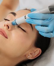 Salón Llongueras - Peluquería y Estética Madrid imagen 3