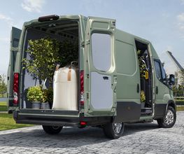 Iveco Provence image 11