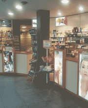 farmacia-reyes-magos-interior-02.gif