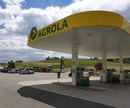 AGROLA Tankstelle in Lohn-Ammannsegg. Bei grosser Landi. Mit selfwash-Anlage.