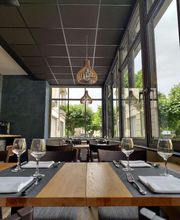 Hotel De France image 10