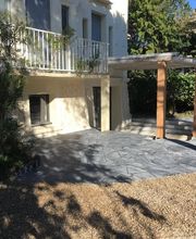 Alain Gourbeuil image 6