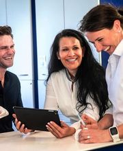 Die Spangenbauer | Kieferorthopäde Berching Bild 2