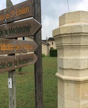 Château Petit Gravet image 1