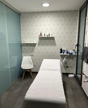 Centro de estética y masaje Marta Molinero imagen 11