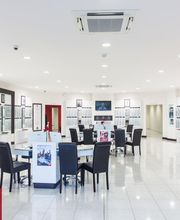 Opticien BAILLEUL Optical Center image 3