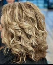 Fantastic Sams Cut & Color image 5