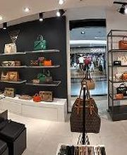 GUESS immagine 4