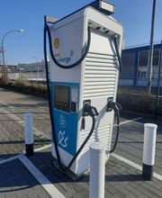 Shell Recharge Charging Station Bild 2