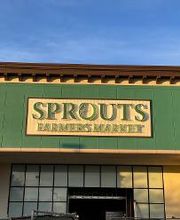 Sprouts Farmers Market image 1