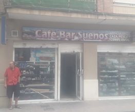 cafebarsuenosfachadalocal.jpg