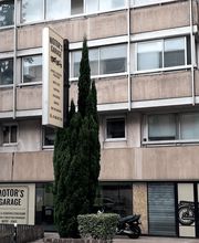 Motor's Garage image 5