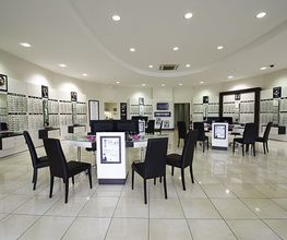 Opticien VIERZON Optical Center image 3