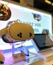 Espace multimédia casque de réalité virtuelle magasin boulanger mandelieu