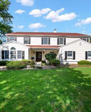 Fox Trail Memory Care Living image 2