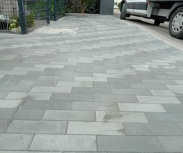 Pflaster Vorplatz