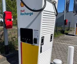Shell Recharge Charging Station Bild 2