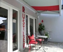 Raumausstattung Rustler Bild 1