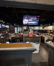 Boss' Pizzeria and Sports Bar Okoboji image 6