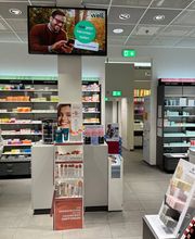 innenraum-amavita-apotheke-oberengstringen