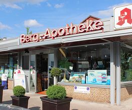 Aussenansicht der Berg-Apotheke