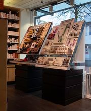 kosmetik-amavita-apotheke-und-drogerie-brugg