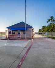 Advantage Storage image 20