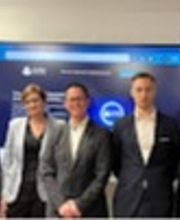 Digitale Transformation
KI-gestützte Prozessoptimierung
Automatisierung von Verwaltungsaufgaben
Digitalisierung von Geschäftsprozessen
Bis zu 25% Kostenreduktion