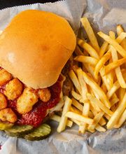Hotshots Sports Bar and Grill Brunswick, OH image 17