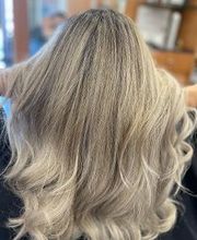 Fantastic Sams Cut & Color image 2