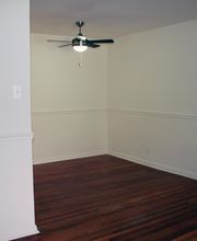 Lansdale Village Apartments image 17