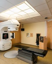 Praxis/ Zentrum f. Strahlentherapie und Radioonkologie Bild 2