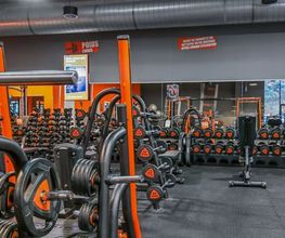 Basic-Fit 24/7 image 1